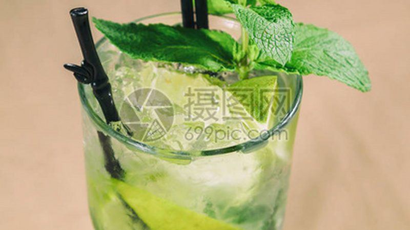 成都休闲食品批发，如何选择一件代发服务商？**