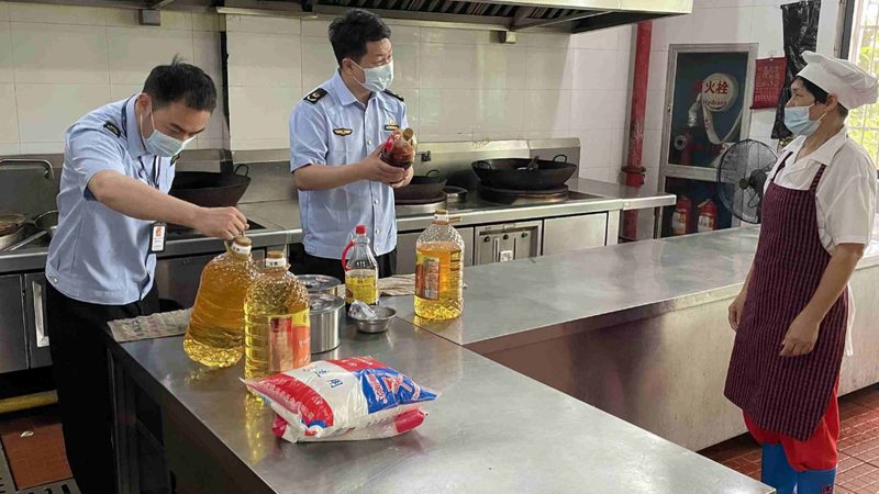 坚果炒货与干果：细探两者差异，揭秘选购秘诀